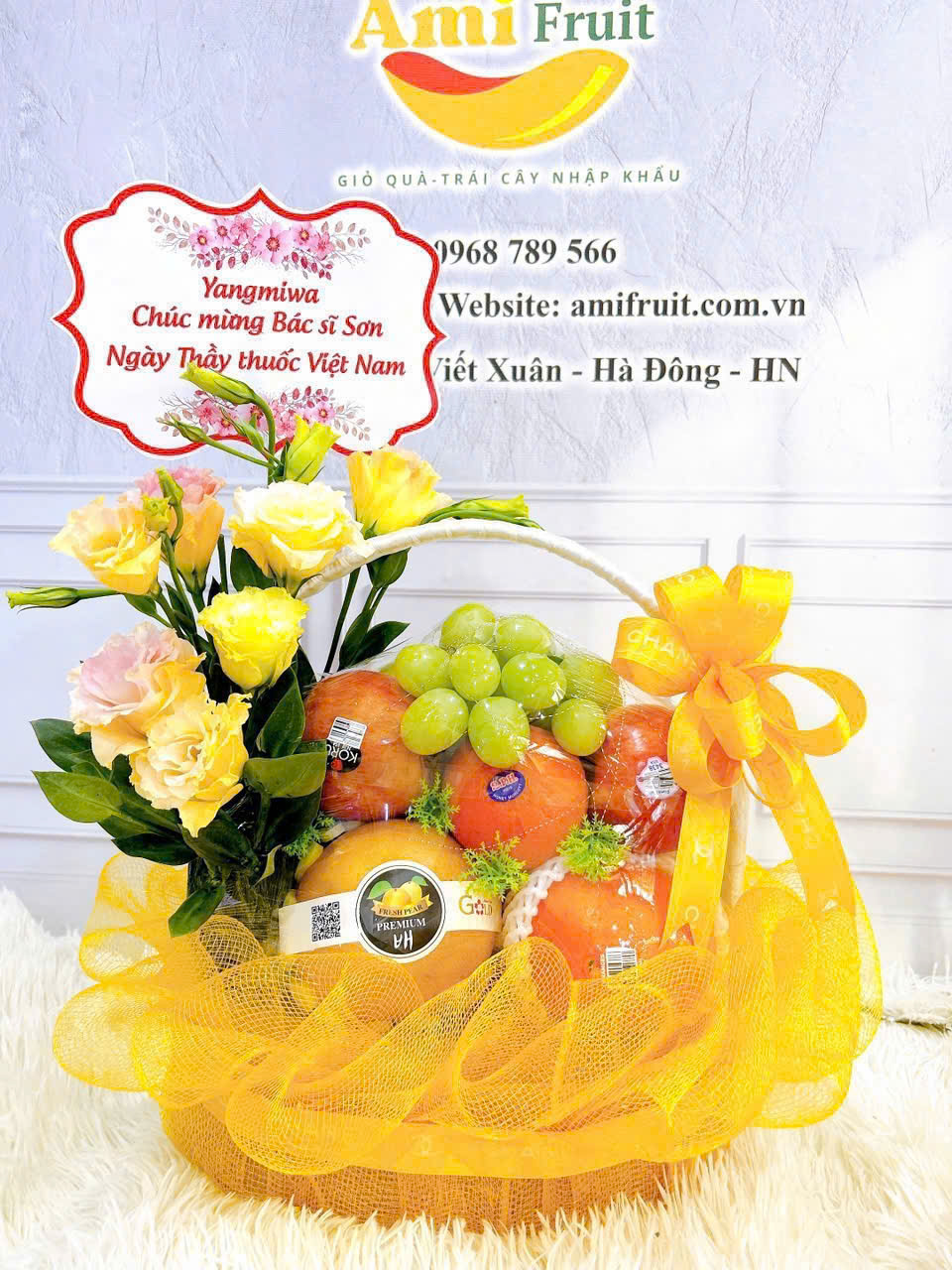 giỏ hoa quả nhập khẩu